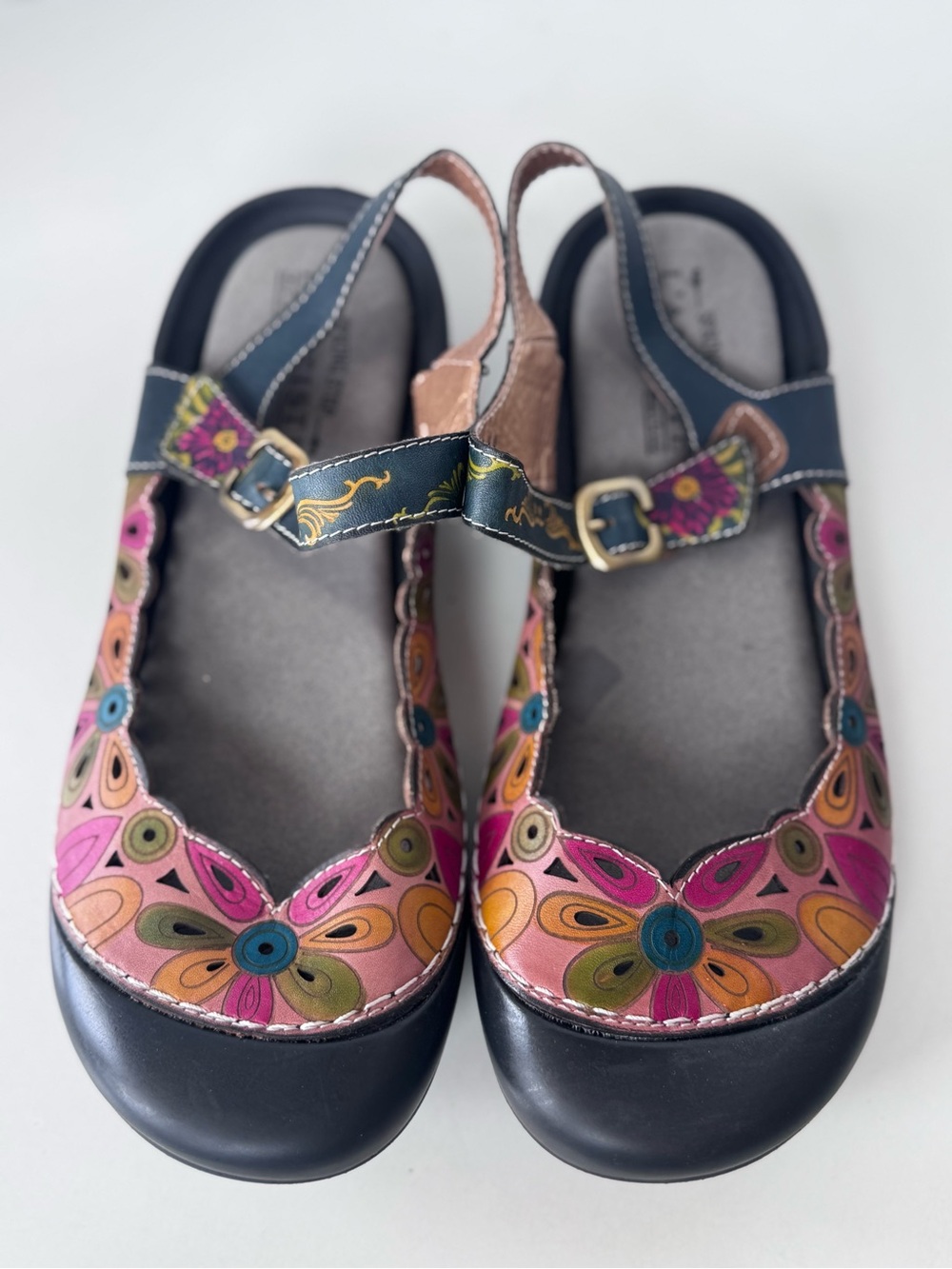 lartiste spring step shoes tonisha floral boho flat sandal shoes Size 41